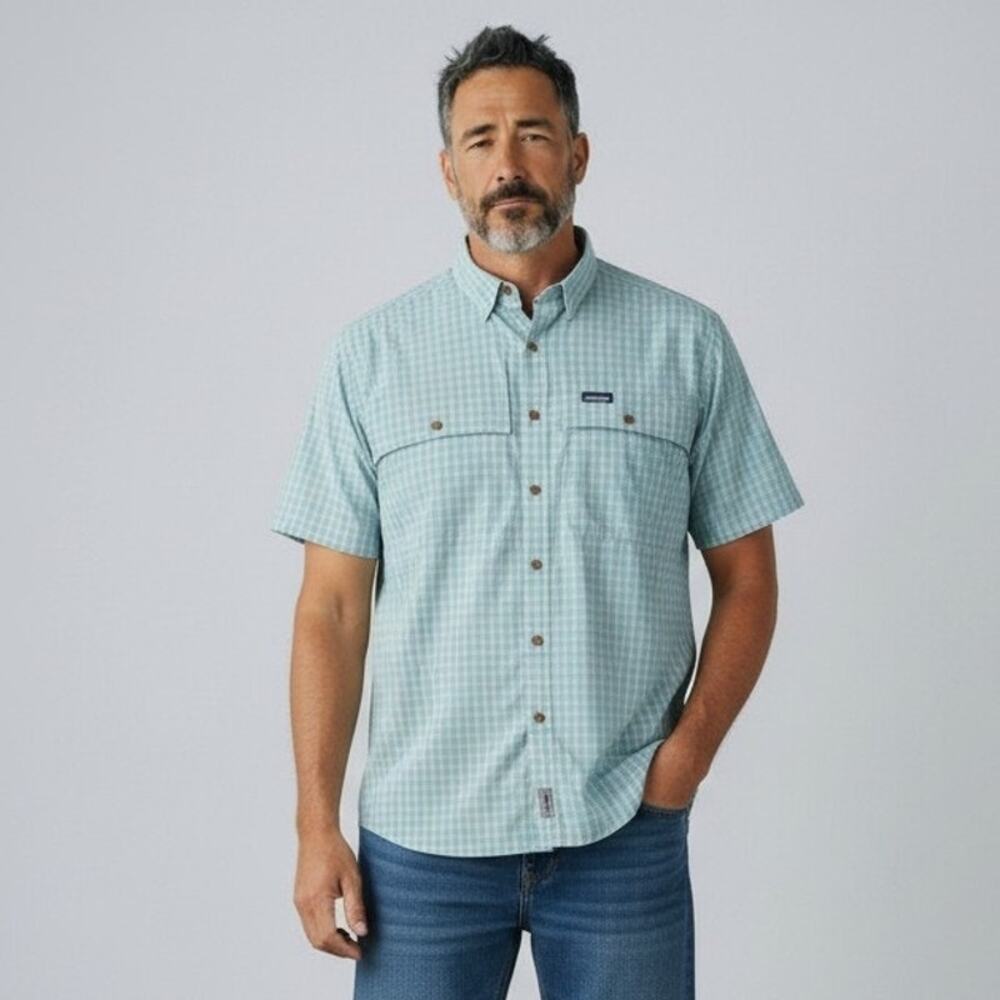 Patagonia Men's Island Hopper Short Sleeve Shirt in Clearwater: Joya Blue XL
